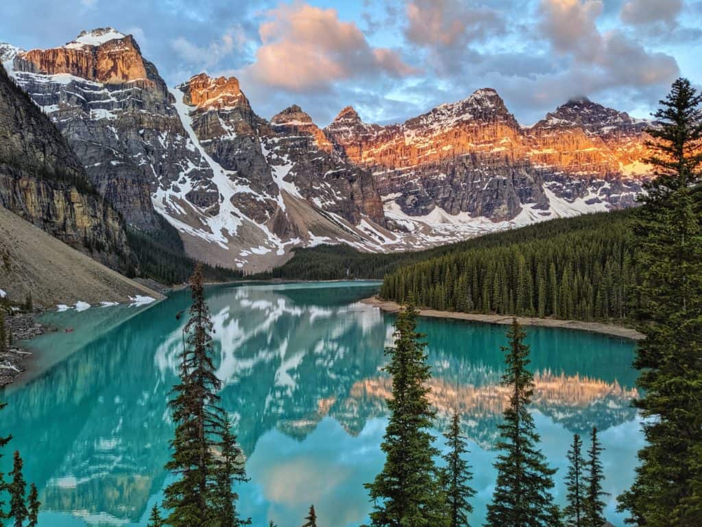 Travel Bucket List - Moraine Lake