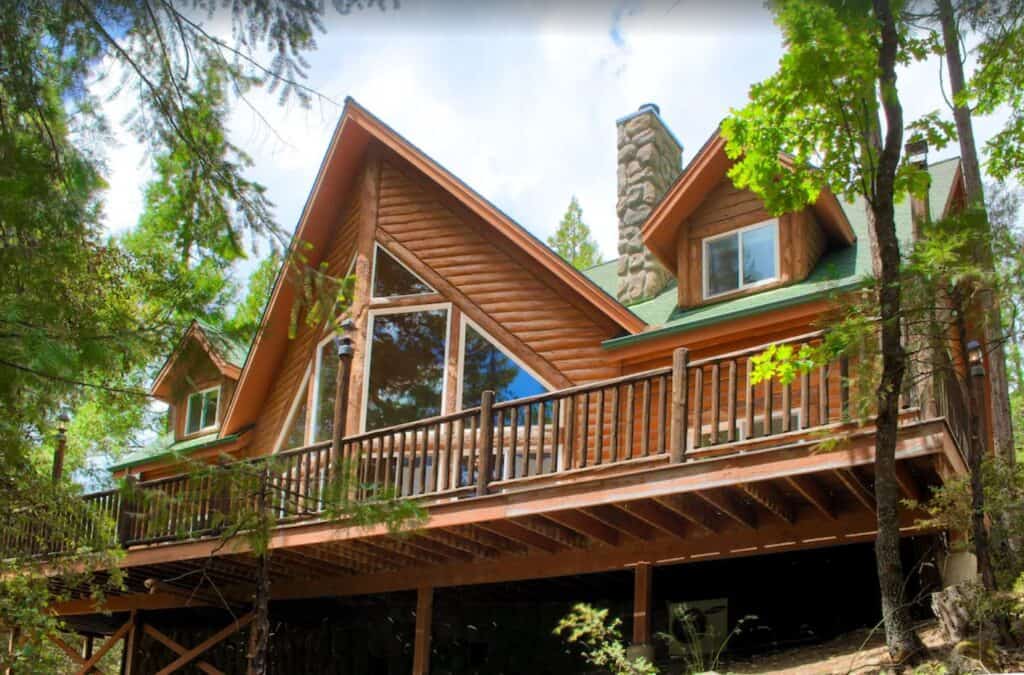 places to stay near yosemite national park