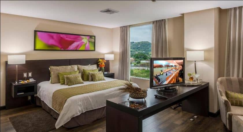 where to stay in costa rica