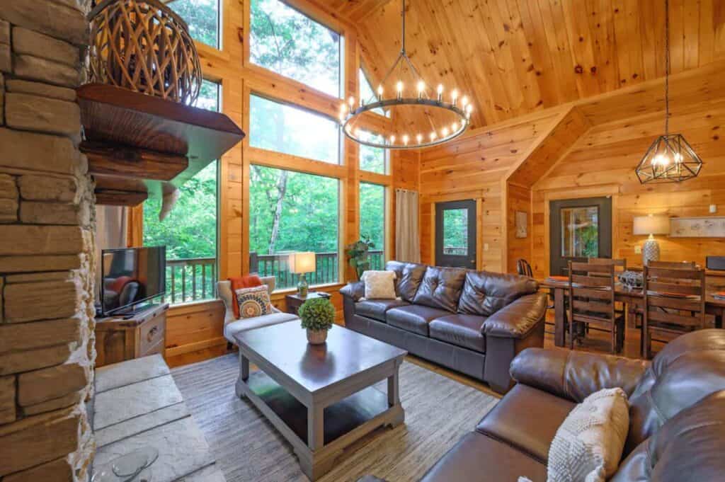pet friendly cabins broken bow ok