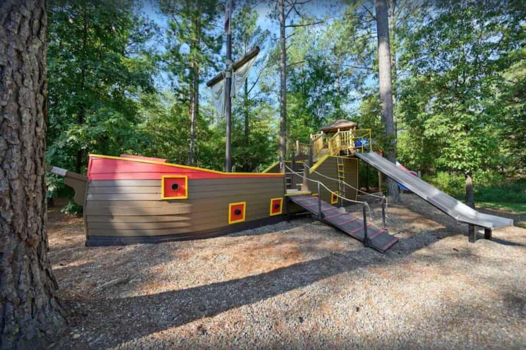 pet friendly cabins