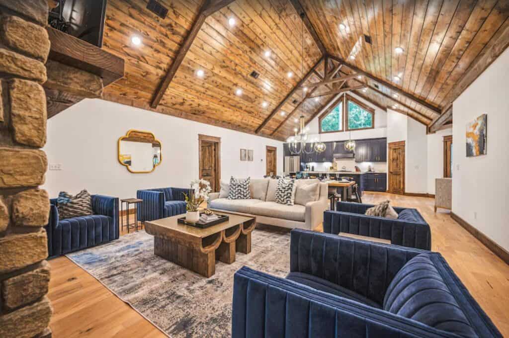 5 bedroom cabins in broken bow ok