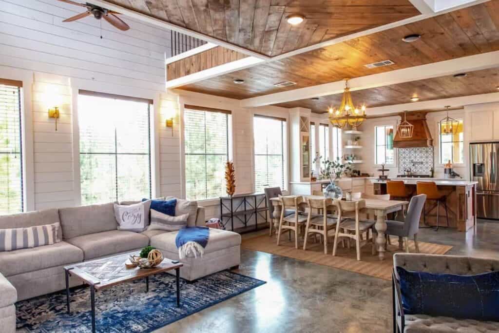 pet friendly cabin broken bow