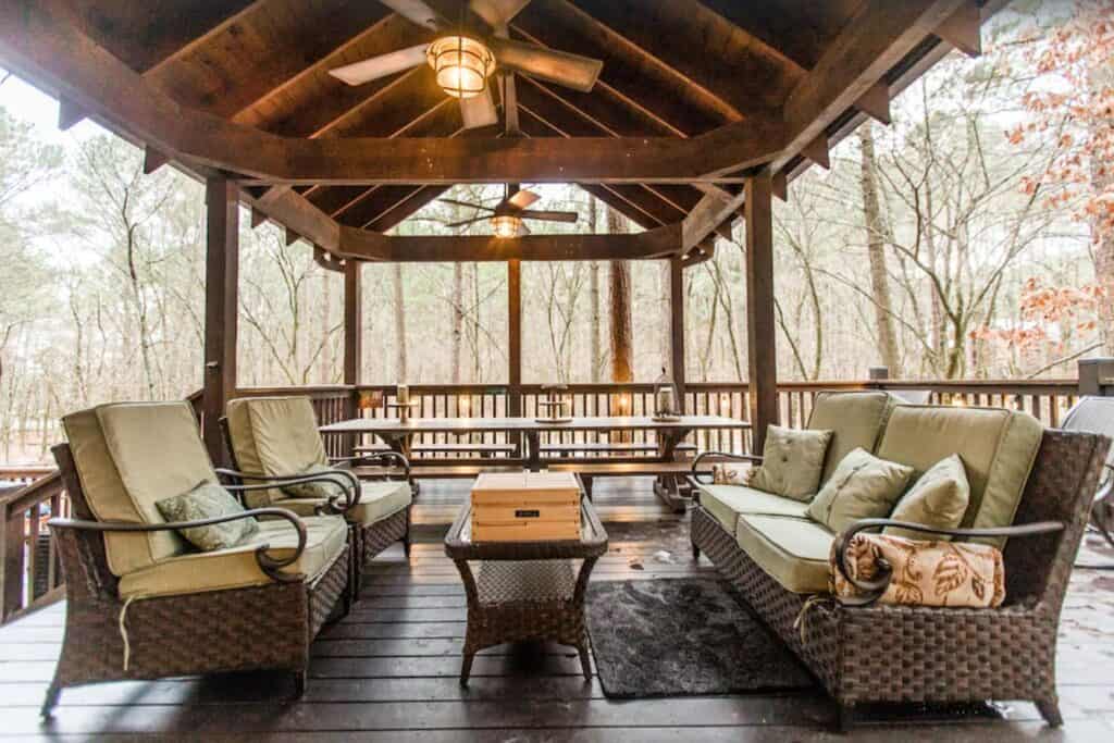 cabins with hot tubs in oklahoma