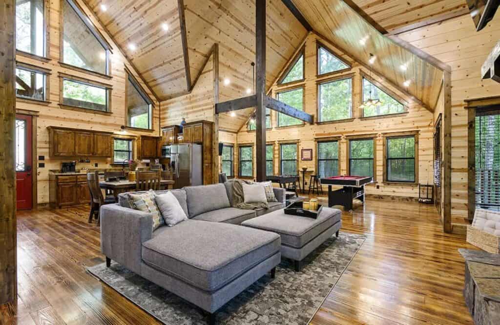 private log cabins with hot tubs