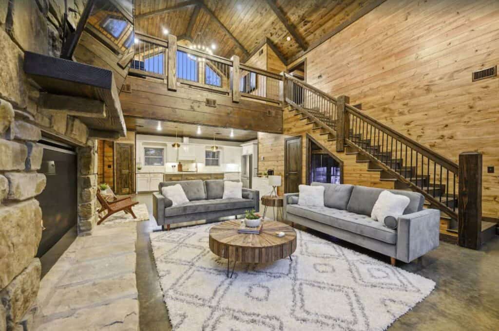 broken bow cabins with hot tubs and pools interior