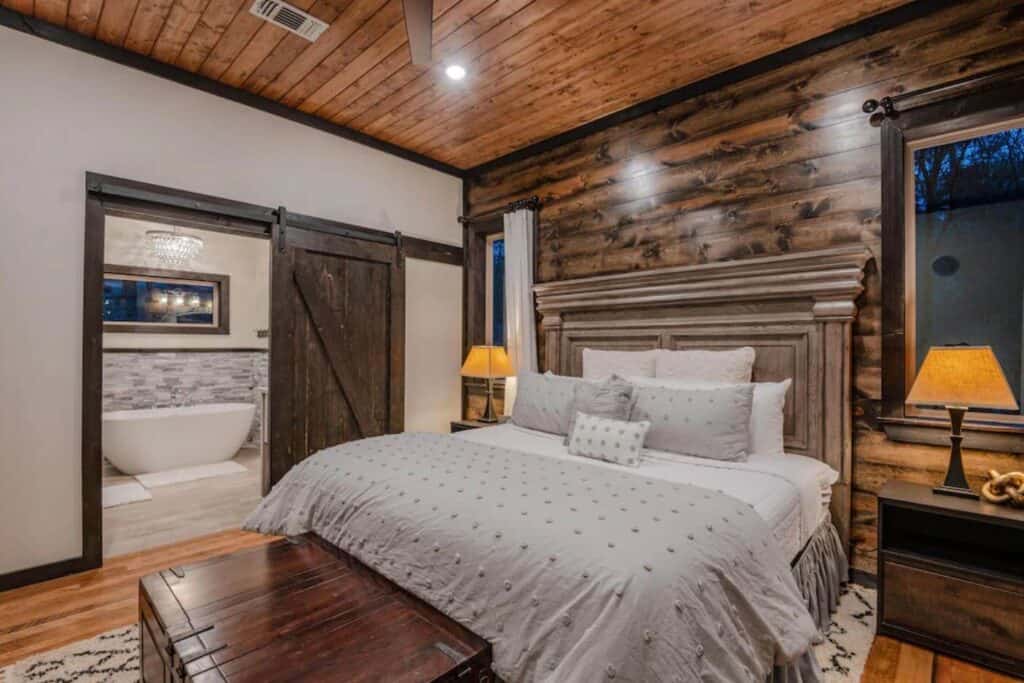 family broken bow lake cabin rentals interior