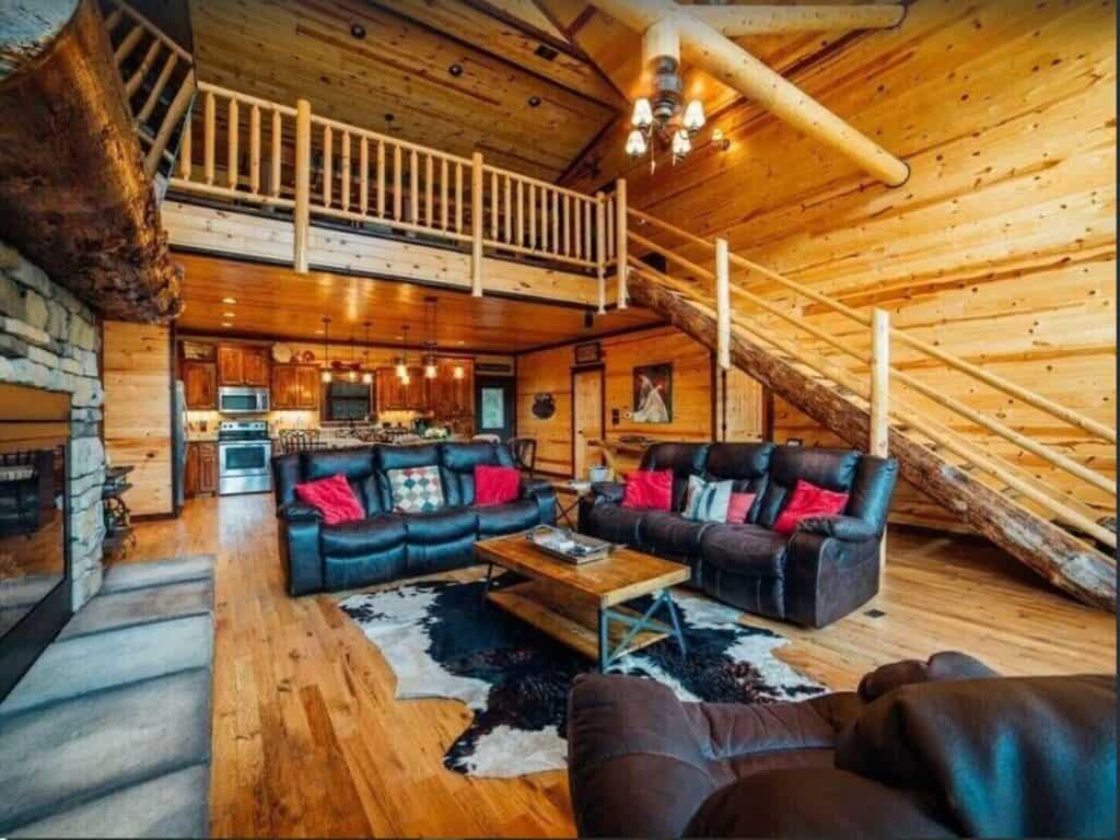 broken bow cabins with hot tubs